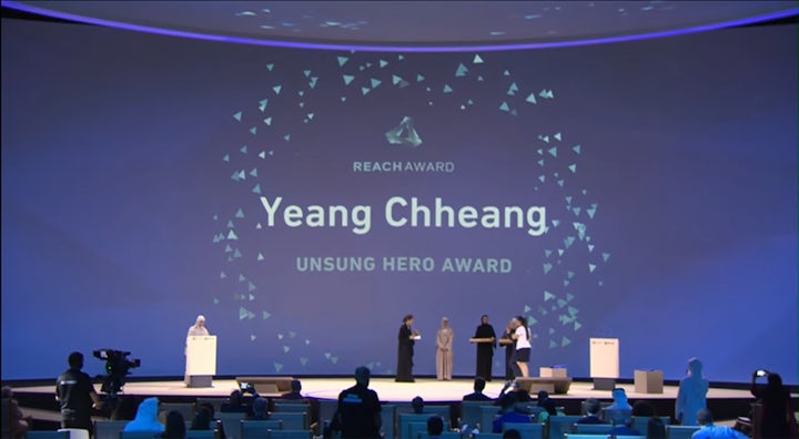 Mr yeang chheang wins unsung hero award at co p28 uae